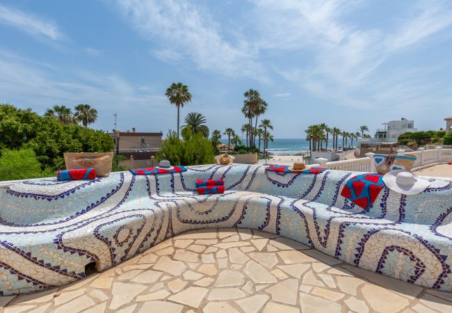 Villa in Orihuela Costa - Fidalsa Prime Mediterranean Beachfront Villa in Orihuela Costa - Fidalsa Prime Mediterranean Beachfront