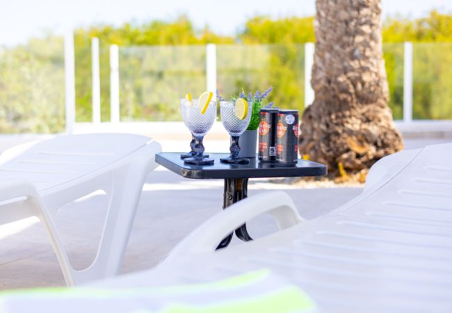 Villa in Orihuela Costa - Fidalsa Prime Mediterranean Beachfront Villa in Orihuela Costa - Fidalsa Prime Mediterranean Beachfront