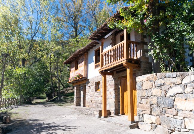 Villa/Dettached house in Cabezón de Liébana - Fidalsa Mountain Views