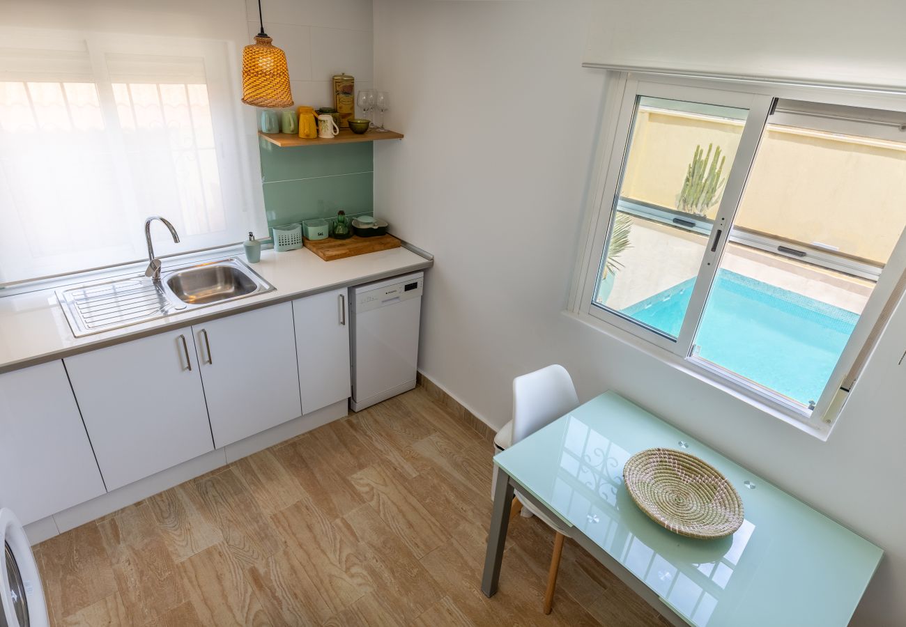 Terraced House in Torrevieja - Fidalsa Coastal Soul