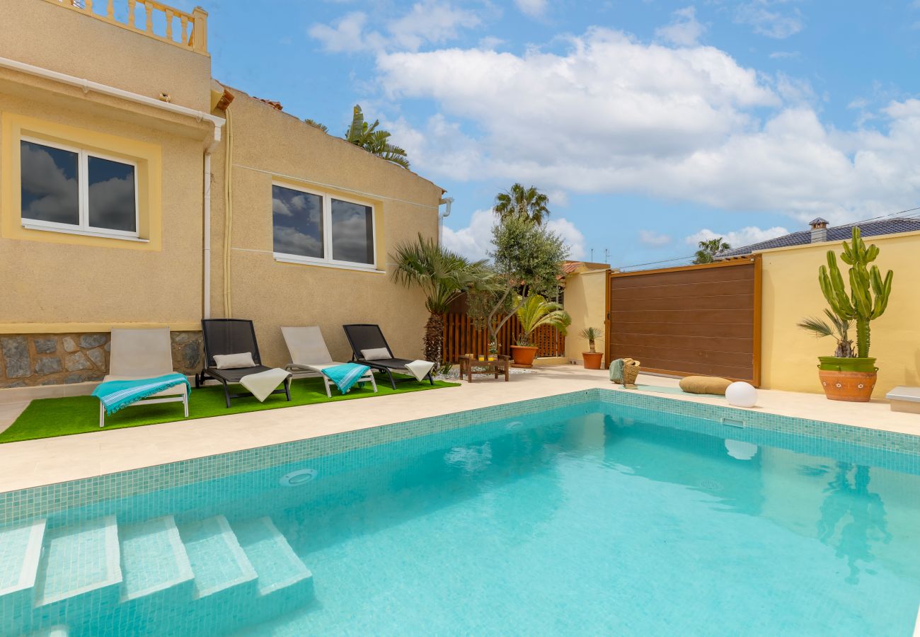 Terraced House in Torrevieja - Fidalsa Coastal Soul