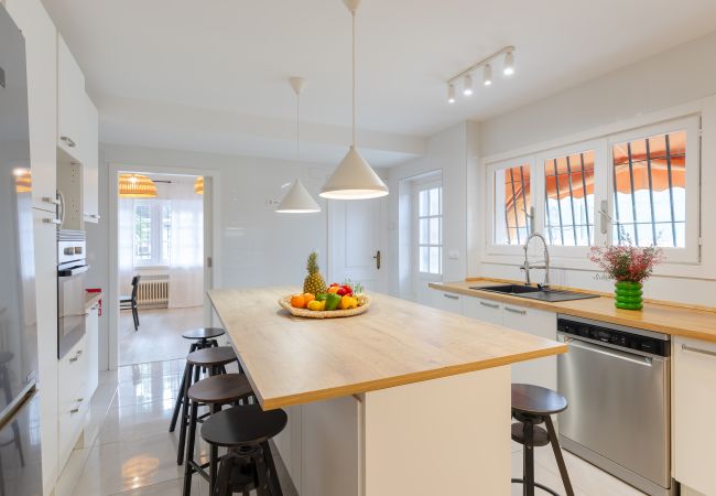 Villa in Alicante - The Urban Mansion by Fidalsa Villa in Alicante - The Urban Mansion by Fidalsa