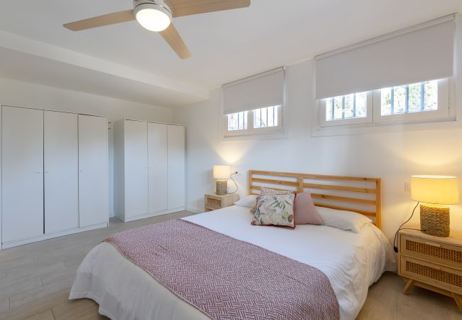 Villa in Alicante - The Urban Mansion by Fidalsa Villa in Alicante - The Urban Mansion by Fidalsa