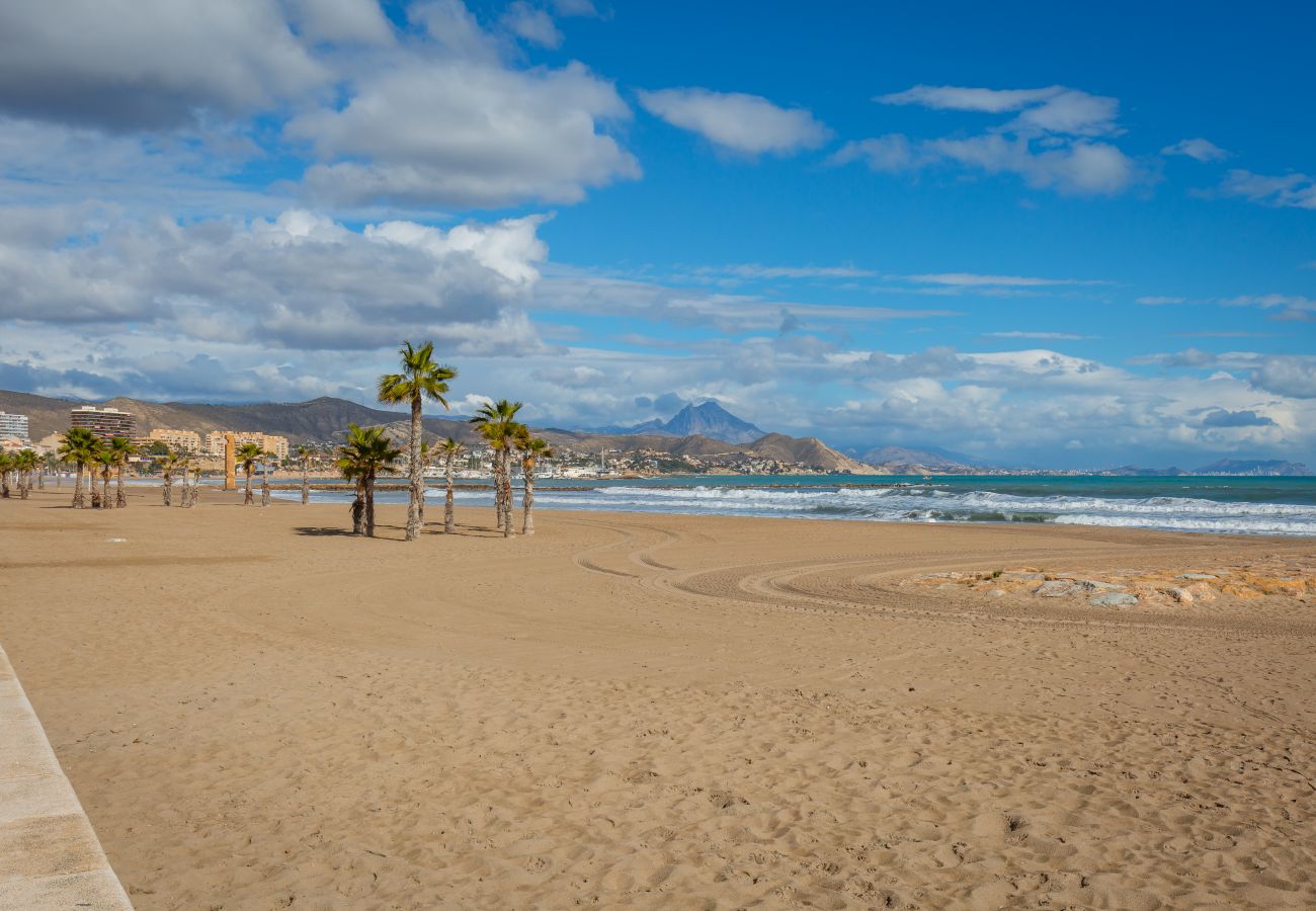Chalet in El Campello - Sunset Hideaway by Fidalsa