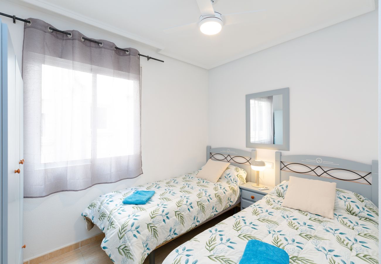 Apartment in Torrevieja - Petite Charming by Fidalsa