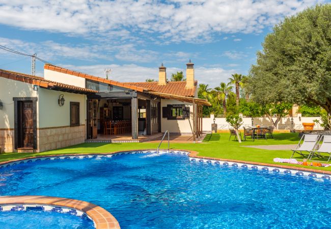 Villa in Catral - Summer Dream by Fidalsa Villa in Catral - Summer Dream by Fidalsa