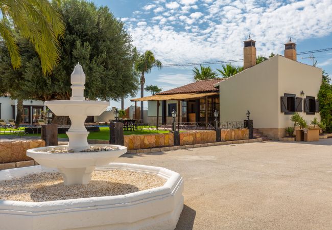 Villa in Catral - Summer Dream by Fidalsa Villa in Catral - Summer Dream by Fidalsa