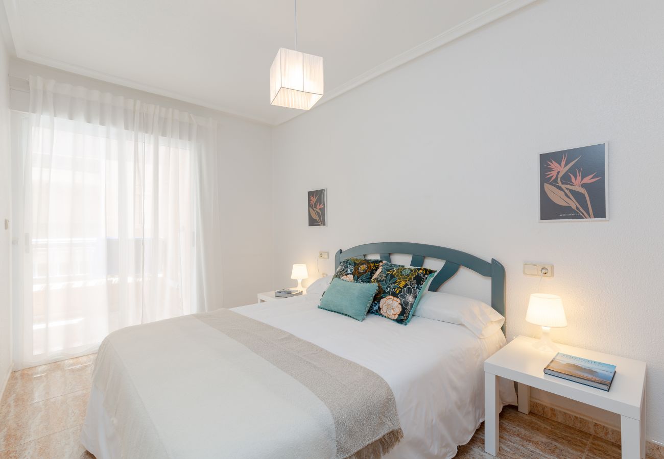 Apartment in Guardamar - Delightful Retreat by Fidalsa