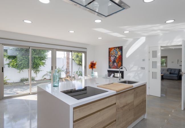 Villa in Almoradi - WaterWheel Villa by Fidalsa Villa in Almoradi - WaterWheel Villa by Fidalsa