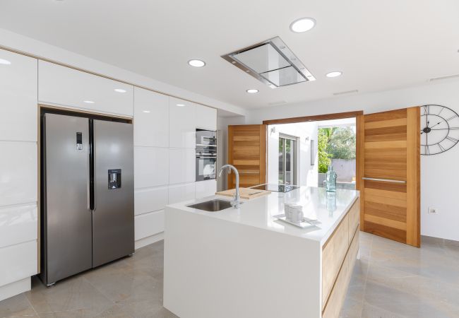 Villa in Almoradi - WaterWheel Villa by Fidalsa Villa in Almoradi - WaterWheel Villa by Fidalsa