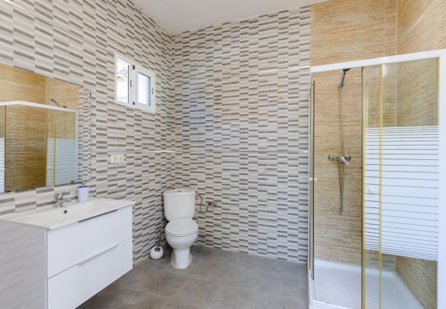 Villa in Almoradi - WaterWheel Villa by Fidalsa Villa in Almoradi - WaterWheel Villa by Fidalsa