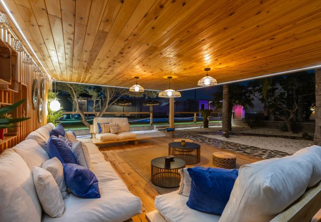 Villa in Almoradi - WaterWheel Villa by Fidalsa Villa in Almoradi - WaterWheel Villa by Fidalsa