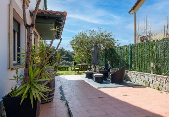 Terraced House in Argoños - Seaside Retreat by Fidalsa Terraced House in Argoños - Seaside Retreat by Fidalsa