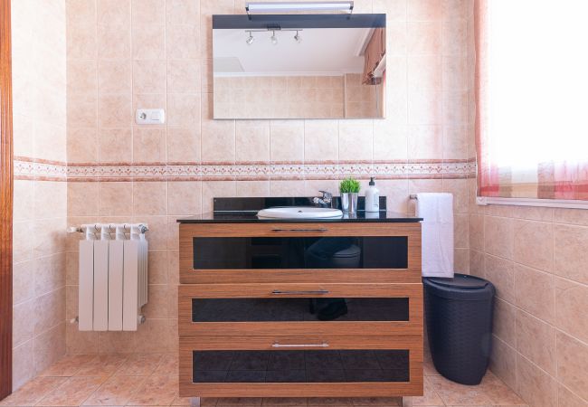 Terraced House in Argoños - Seaside Retreat by Fidalsa Terraced House in Argoños - Seaside Retreat by Fidalsa