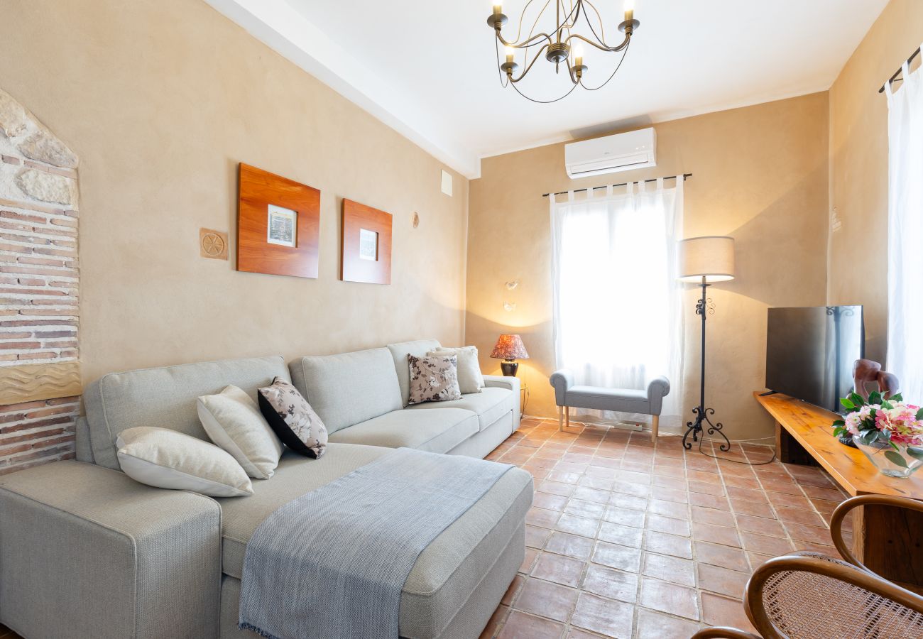 Villa in Elche - Historical Palms Villa by Fidalsa