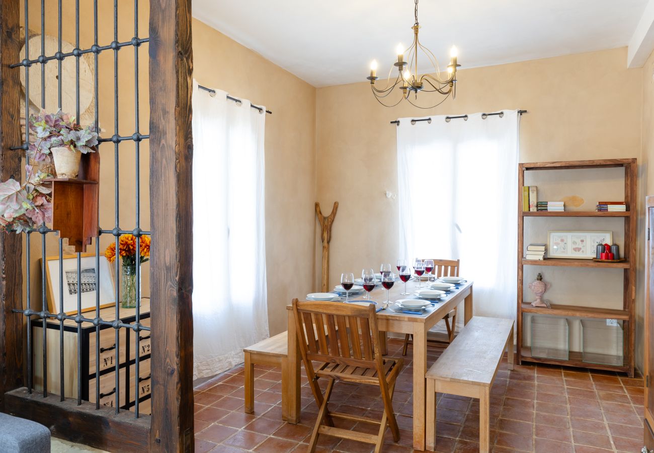 Villa in Elche - Historical Palms Villa by Fidalsa