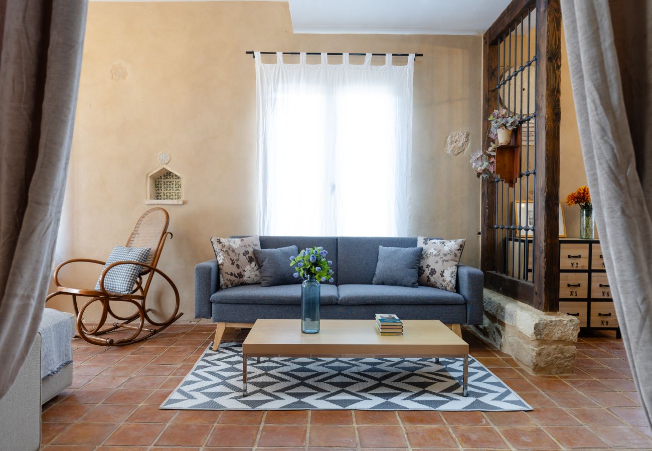 Villa in Elche - Historical Palms Villa by Fidalsa