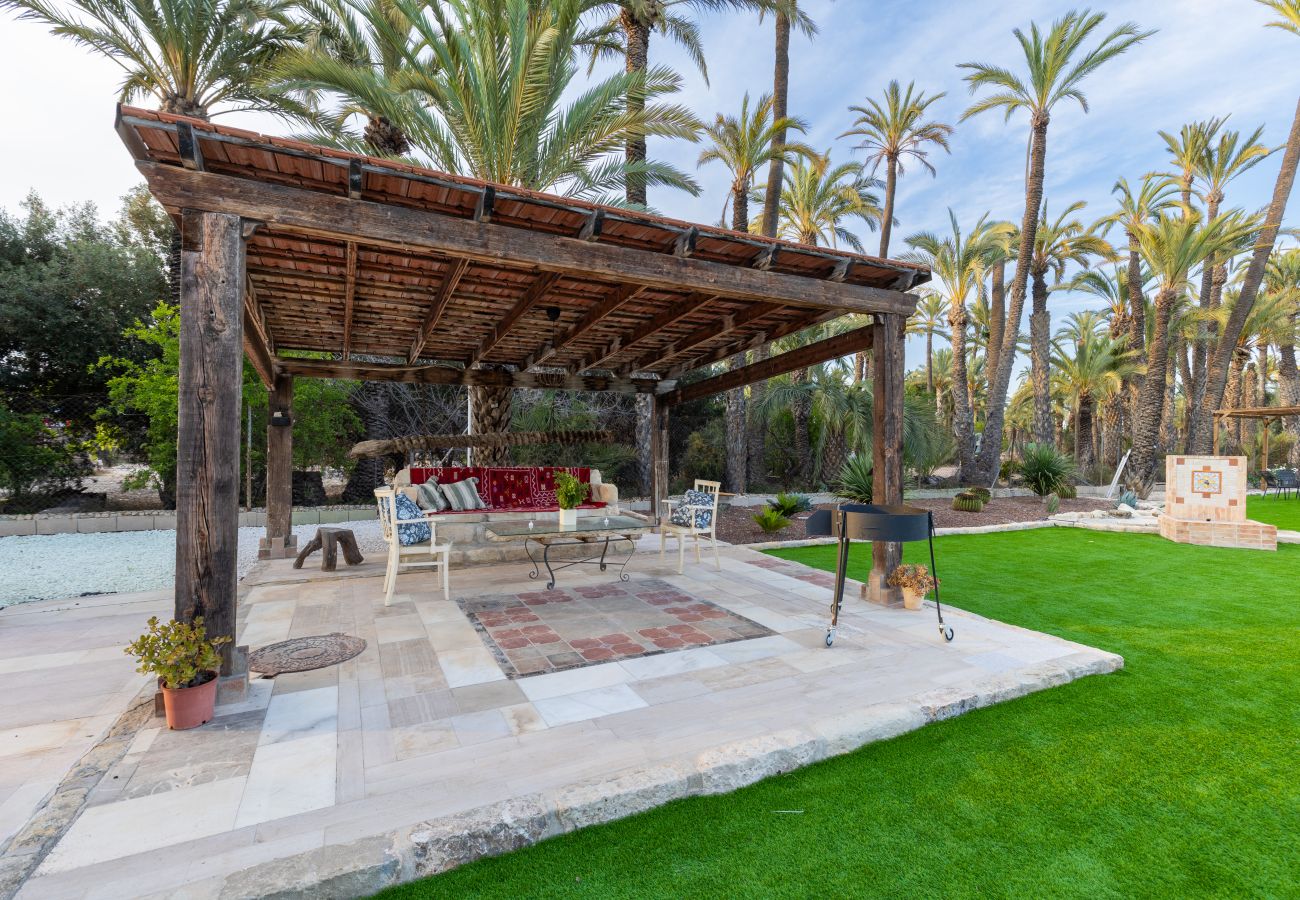 Villa in Elche - Historical Palms Villa by Fidalsa