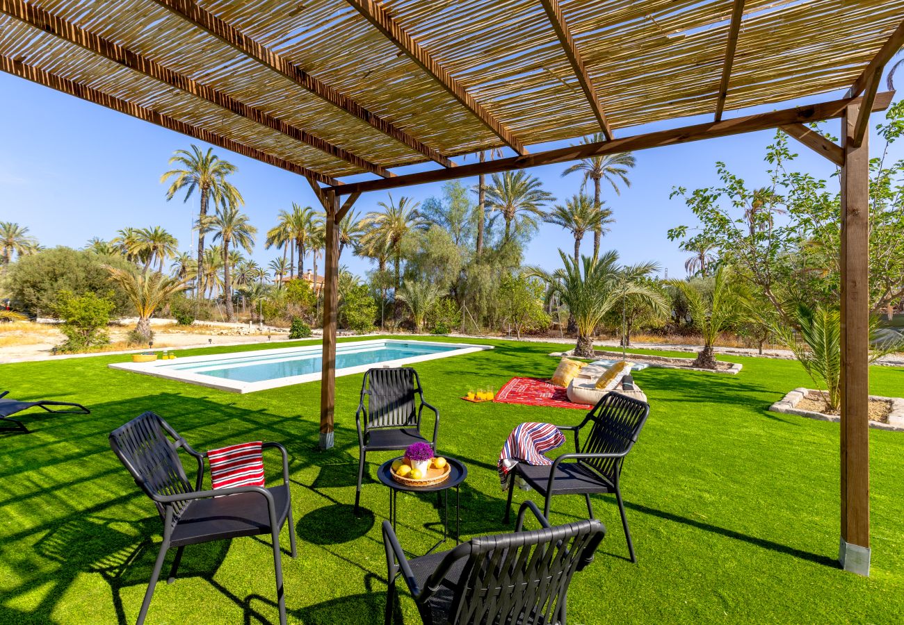 Villa in Elche - Historical Palms Villa by Fidalsa