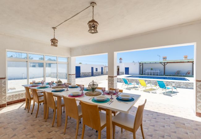 Villa in Elche - My Private Space by Fidalsa Villa in Elche - My Private Space by Fidalsa
