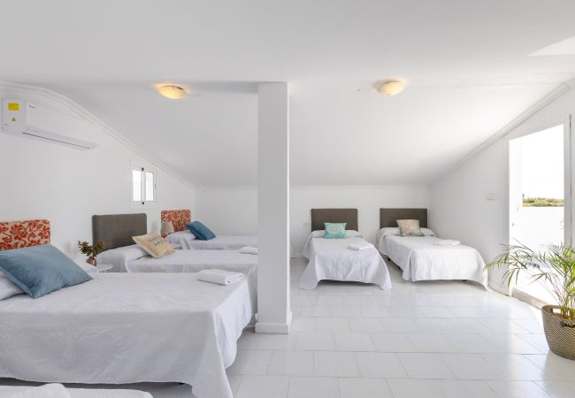 Villa in Elche - My Private Space by Fidalsa Villa in Elche - My Private Space by Fidalsa