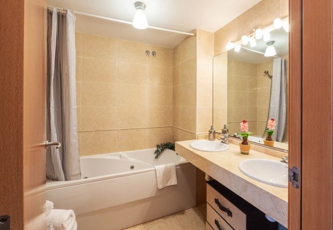 Villa in Calafell - SeaViews Elegance by Fidalsa Villa in Calafell - SeaViews Elegance by Fidalsa