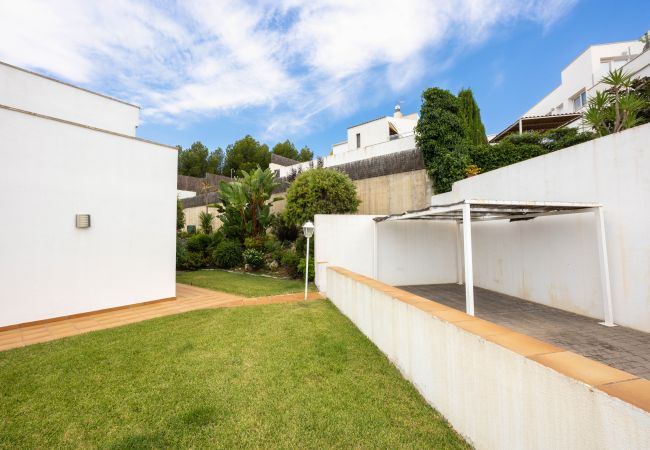Villa in Calafell - SeaViews Elegance by Fidalsa Villa in Calafell - SeaViews Elegance by Fidalsa