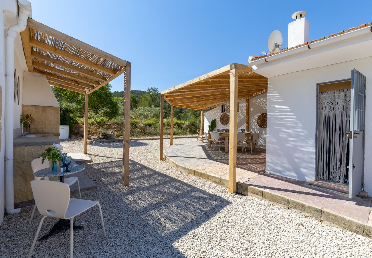 Villa in Ibi - Rustic Escape by Fidalsa