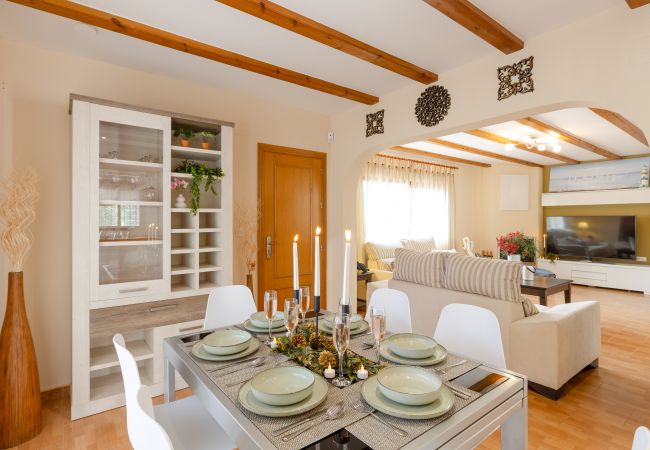 Villa in Busot - Mountain Beautiful by Fidalsa Villa in Busot - Mountain Beautiful by Fidalsa