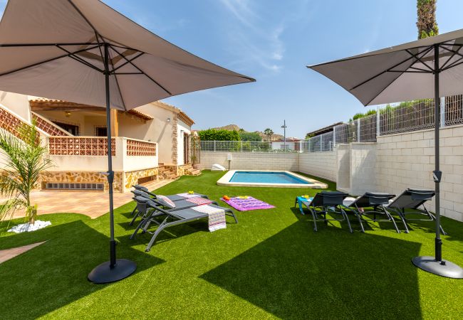 Villa in Busot - Mountain Beautiful by Fidalsa Villa in Busot - Mountain Beautiful by Fidalsa