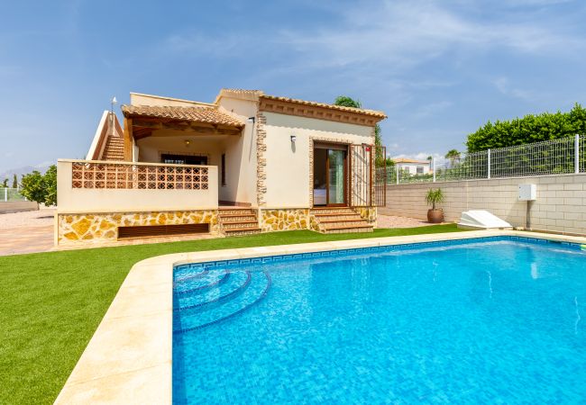 Villa in Busot - Mountain Beautiful by Fidalsa Villa in Busot - Mountain Beautiful by Fidalsa