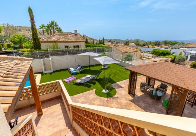 Villa in Busot - Mountain Beautiful by Fidalsa Villa in Busot - Mountain Beautiful by Fidalsa