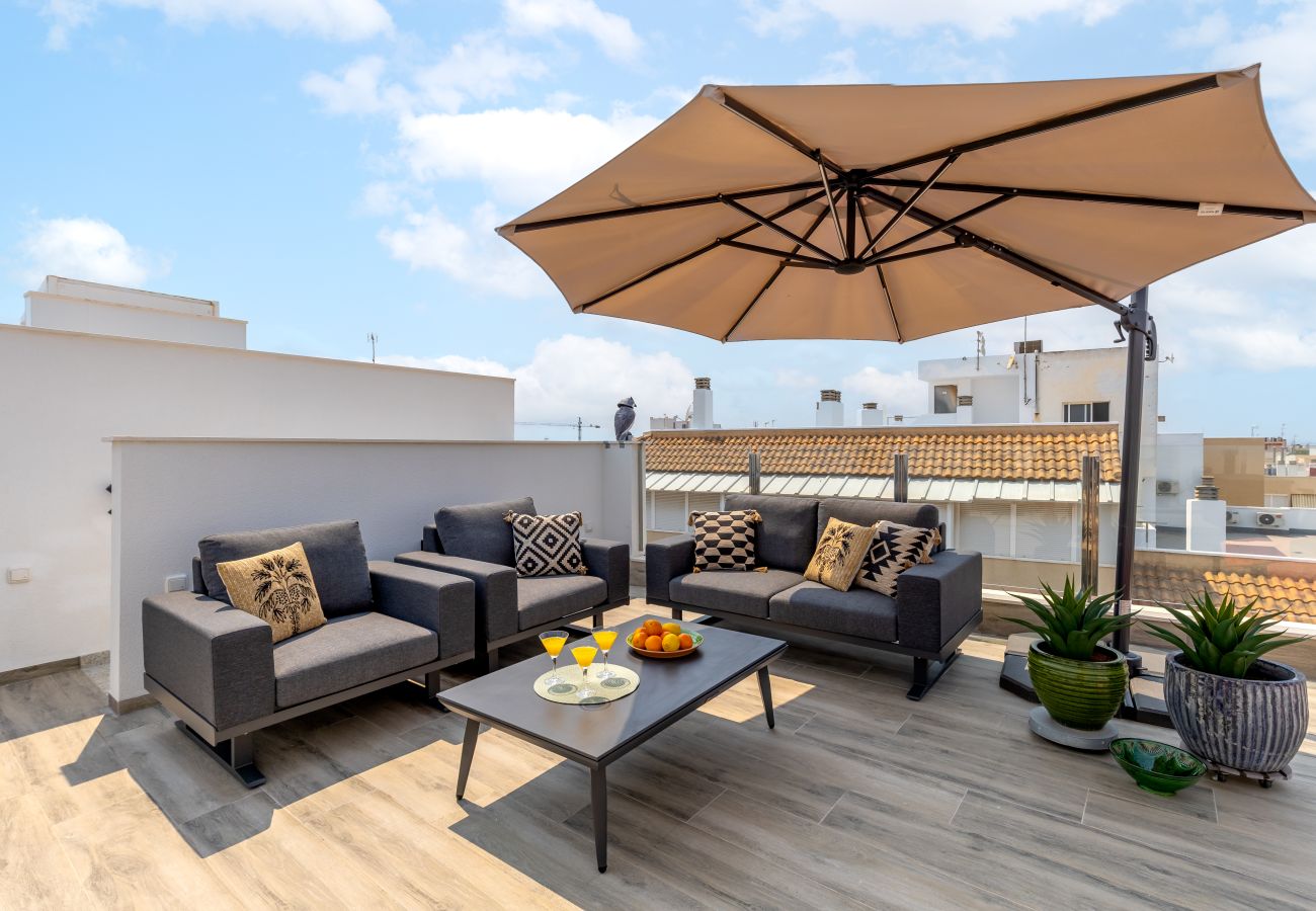 Apartment in Torrevieja - Penthouse Morning Star by Fidalsa