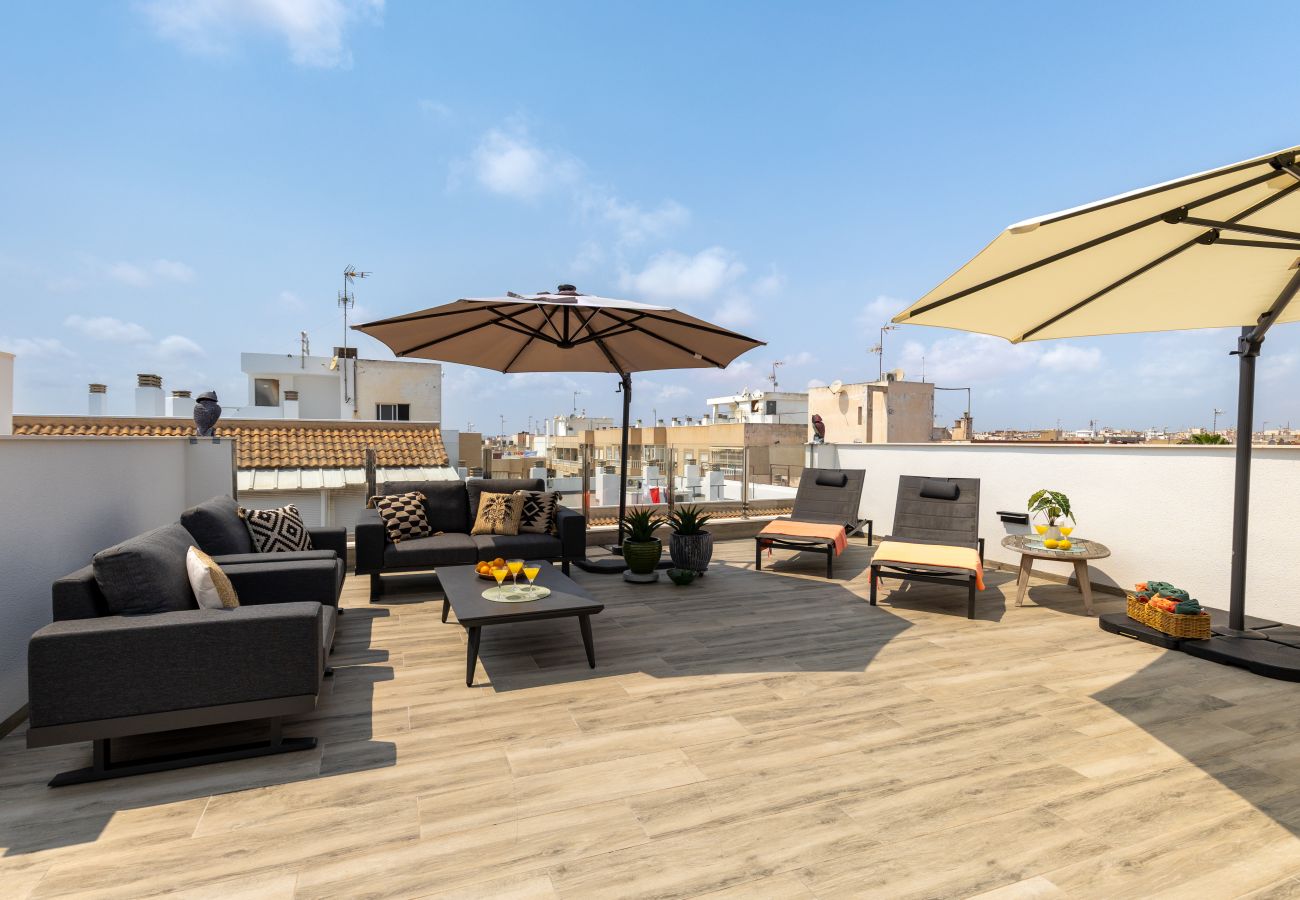 Apartment in Torrevieja - Penthouse Morning Star by Fidalsa
