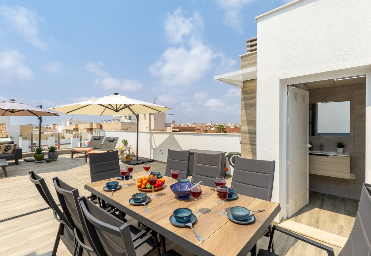 Apartment in Torrevieja - Penthouse Morning Star by Fidalsa