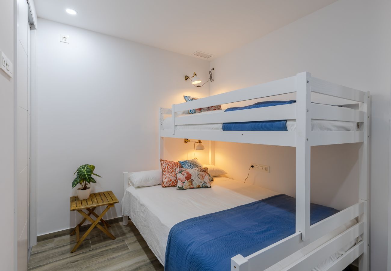 Apartment in Torrevieja - Penthouse Morning Star by Fidalsa