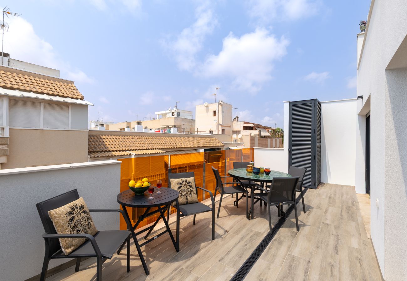 Apartment in Torrevieja - Penthouse Morning Star by Fidalsa