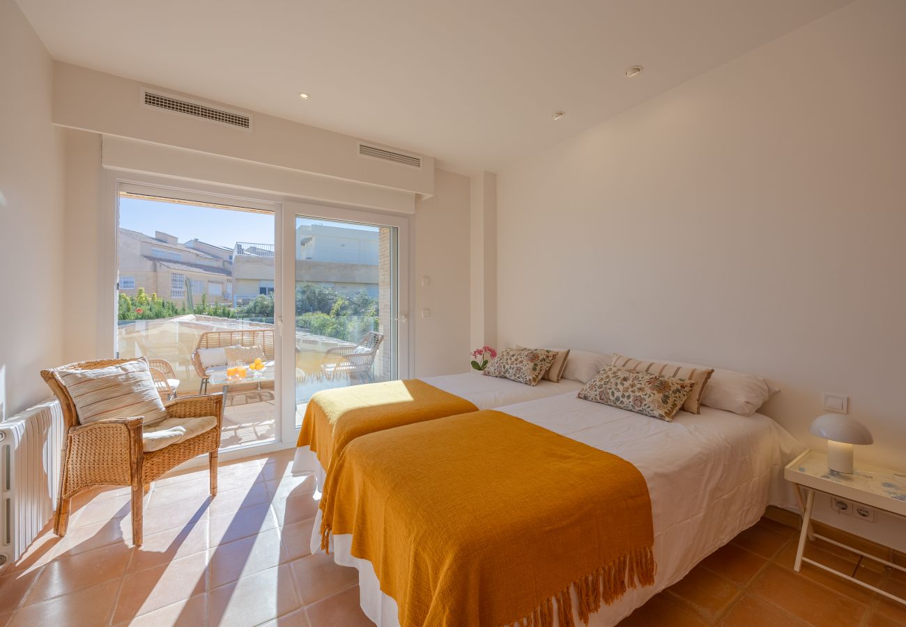 Villa in Cabo Huertas - Cape Town by Fidalsa