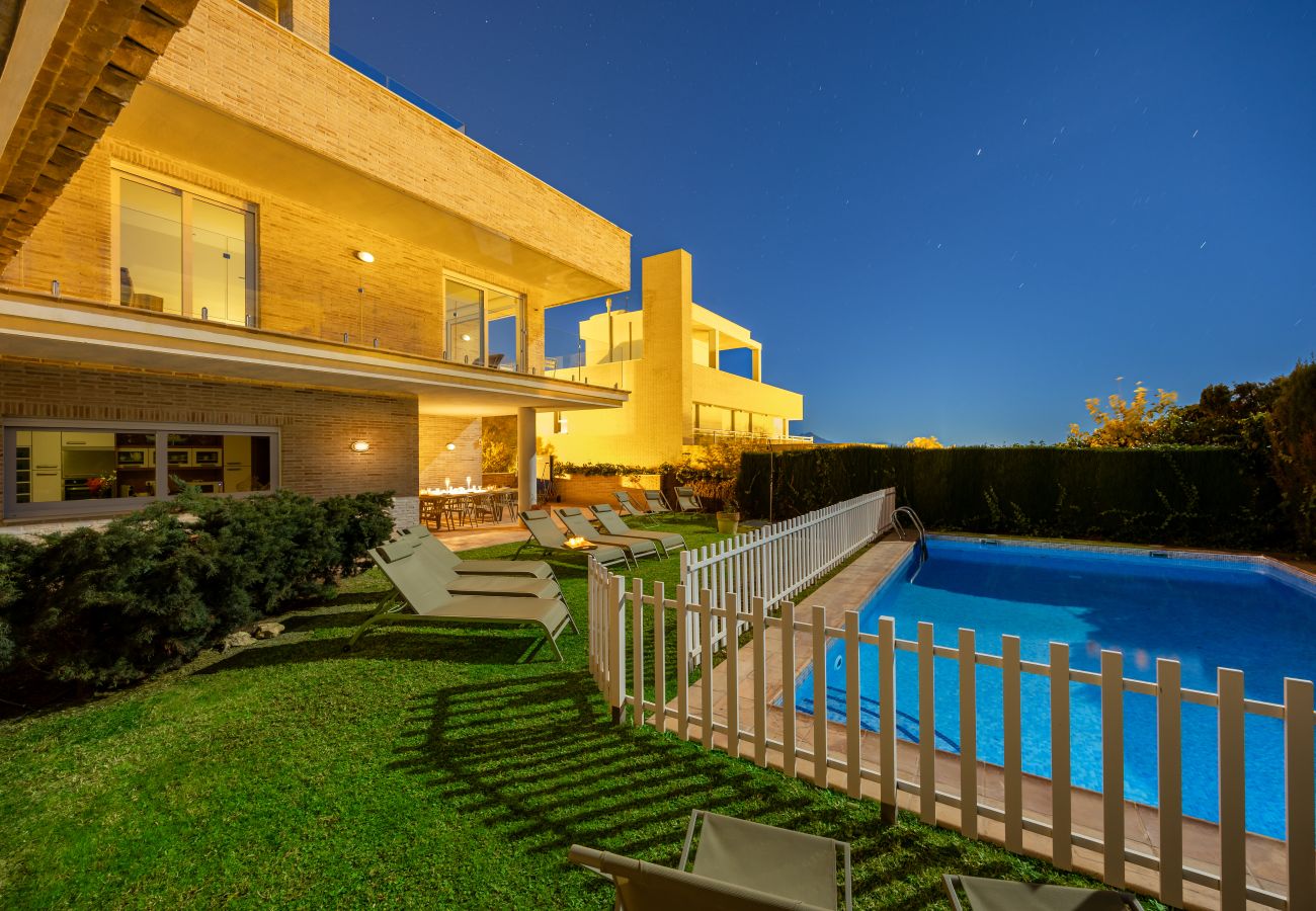 Villa in Cabo Huertas - Cape Town by Fidalsa