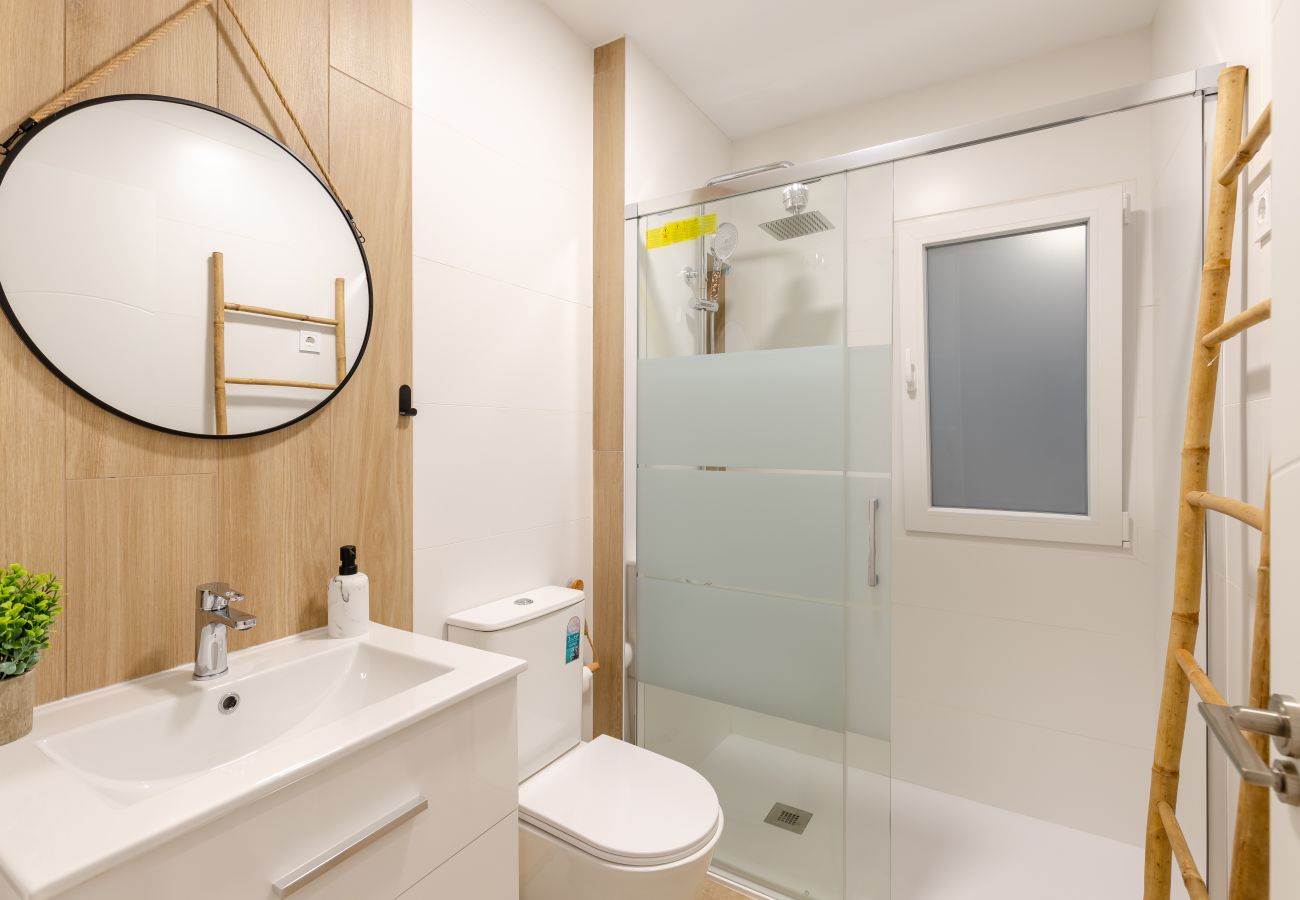 Apartment in Alicante / Alacant - City and Beach by Fidalsa