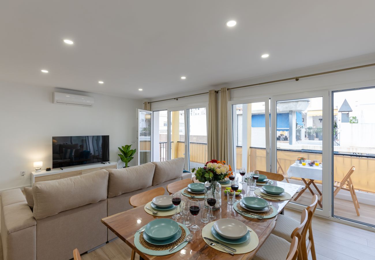 Apartment in Alicante / Alacant - City and Beach by Fidalsa