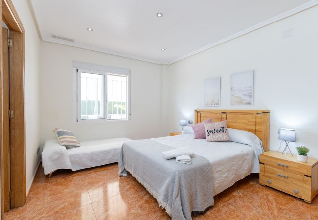 Villa à Crevillente - Fidalsa Dom Perignon Villa à Crevillente - Fidalsa Dom Perignon