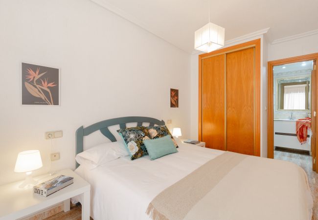 Appartement à Guardamar - Delightful Retreat by Fidalsa