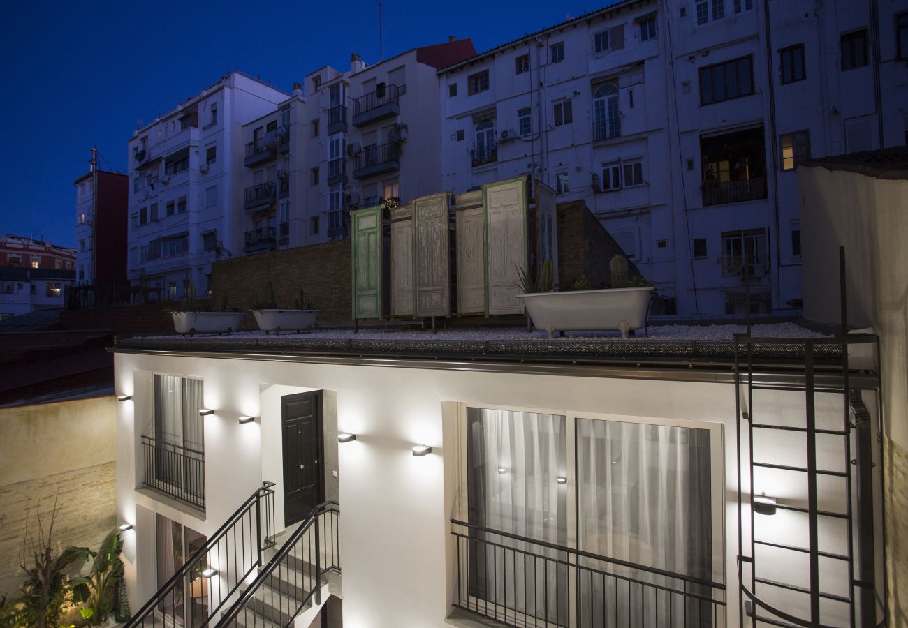 Апартаменты на Валенсия город / Valencia - Parque Central X