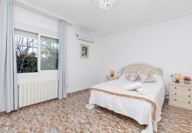 Вилла на Mutxamel / Muchamiel - Fidalsa Grand White House Вилла на Mutxamel / Muchamiel - Fidalsa Grand White House