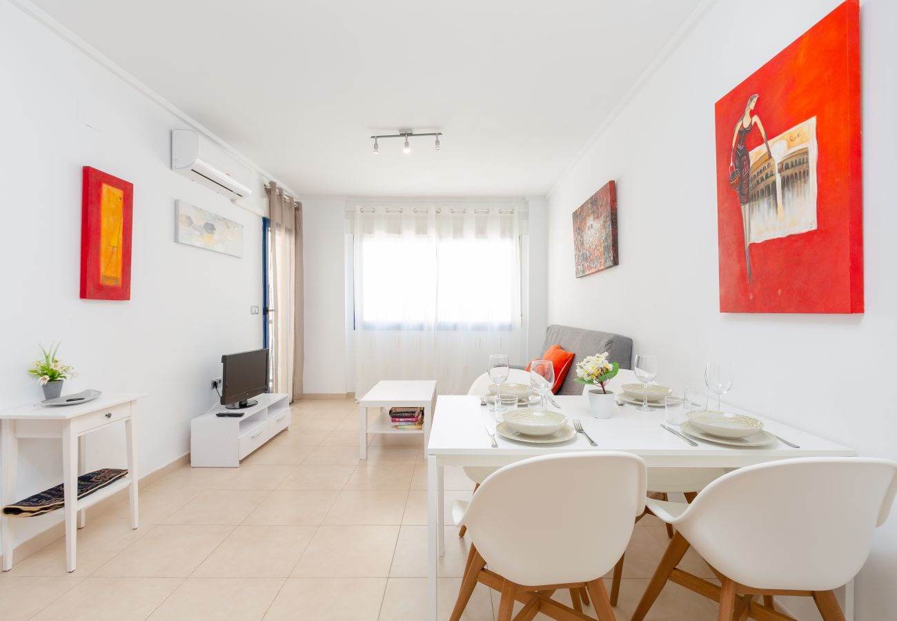 Апартаменты на Аликанте город / Alicante - Alicante Hills 2 Bed Summer let
