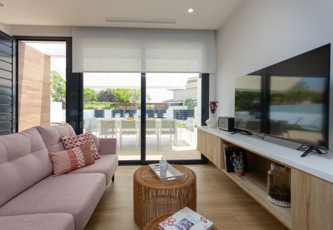 Вилла на El Campello - Luxurious & Comfy by Fidalsa Вилла на El Campello - Luxurious & Comfy by Fidalsa