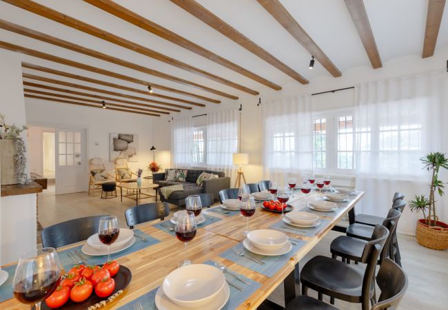 Вилла на Alicante - The Urban Mansion by Fidalsa Вилла на Alicante - The Urban Mansion by Fidalsa