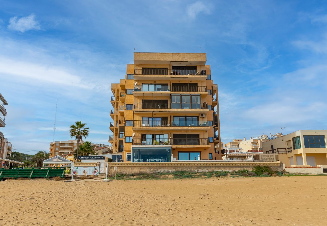 Апартаменты на Guardamar - Beach Haven by Fidalsa