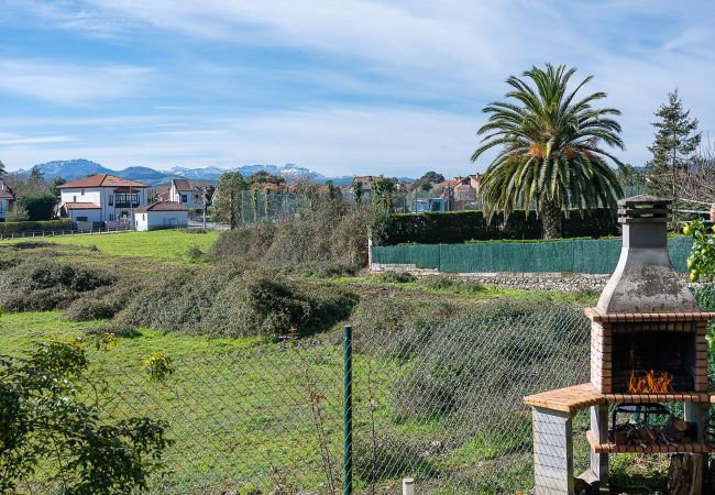 Таунхаус на Argoños - Seaside Retreat by Fidalsa Таунхаус на Argoños - Seaside Retreat by Fidalsa